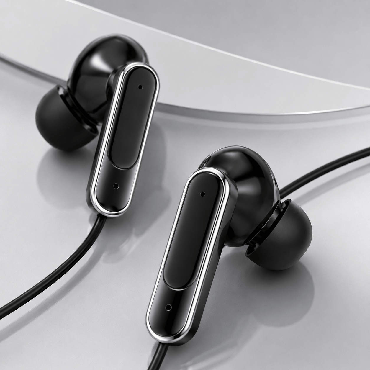 ANC in-ear earbuds use scenarios 2
